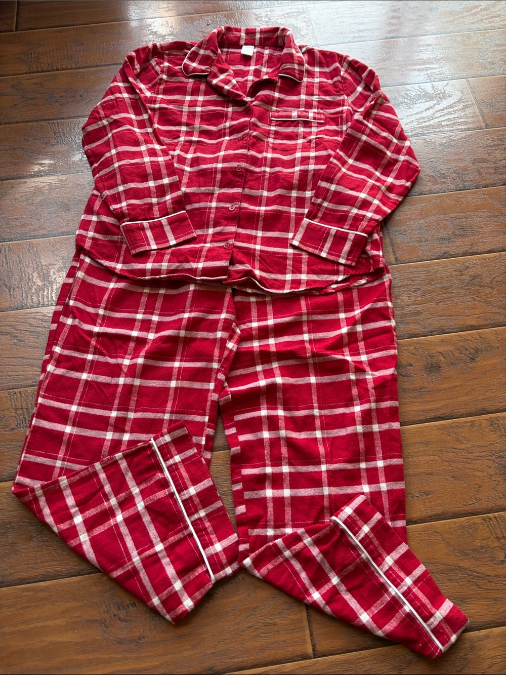 Liz Claiborne Red Plaid Flannel Pajama Set - Size Large